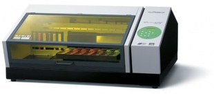 LEF-20 - уф принтер Roland серии VersaUV формата A3+